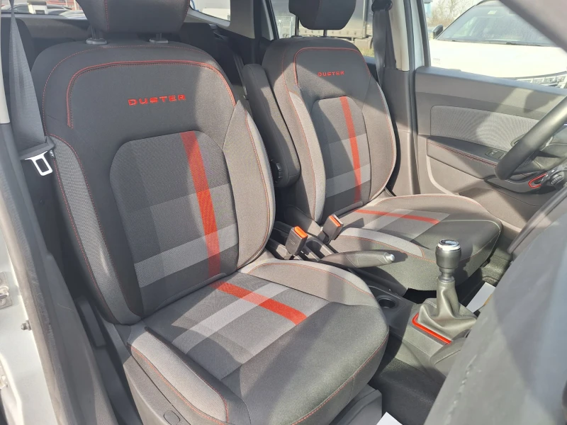 Dacia Duster TCe 150 к.с. GPF Бензин 4x2 Stop & Start BVM6, снимка 11 - Автомобили и джипове - 52838427