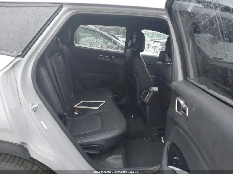 Kia Sportage 2023 KIA SPORTAGE X-LINE, снимка 11 - Автомобили и джипове - 53423000