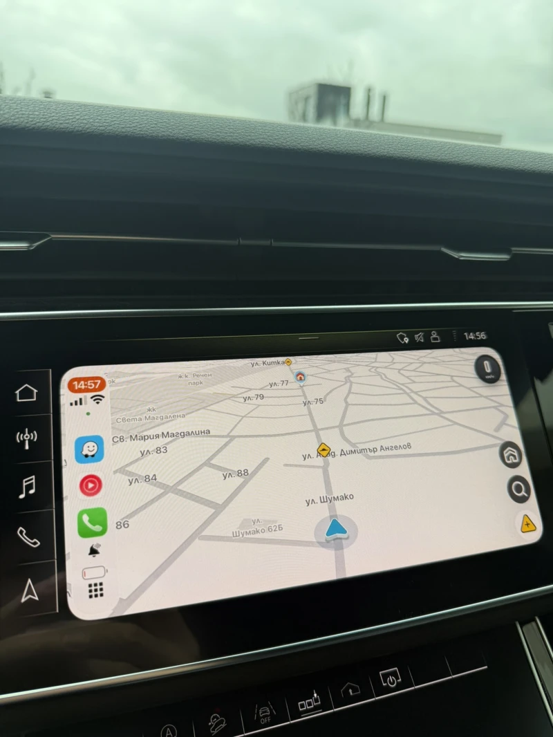 Audi Q8 Premium Plus 55 TFSI quattro ЛИЗИНГ БЕЗ ПЪРВ.ВН., снимка 8 - Автомобили и джипове - 53523785