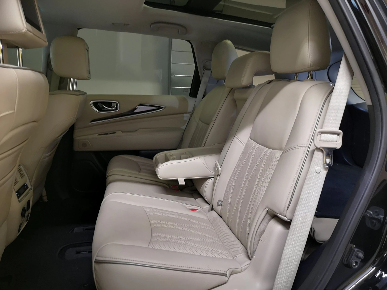 Infiniti QX60 | Mobile.bg   12