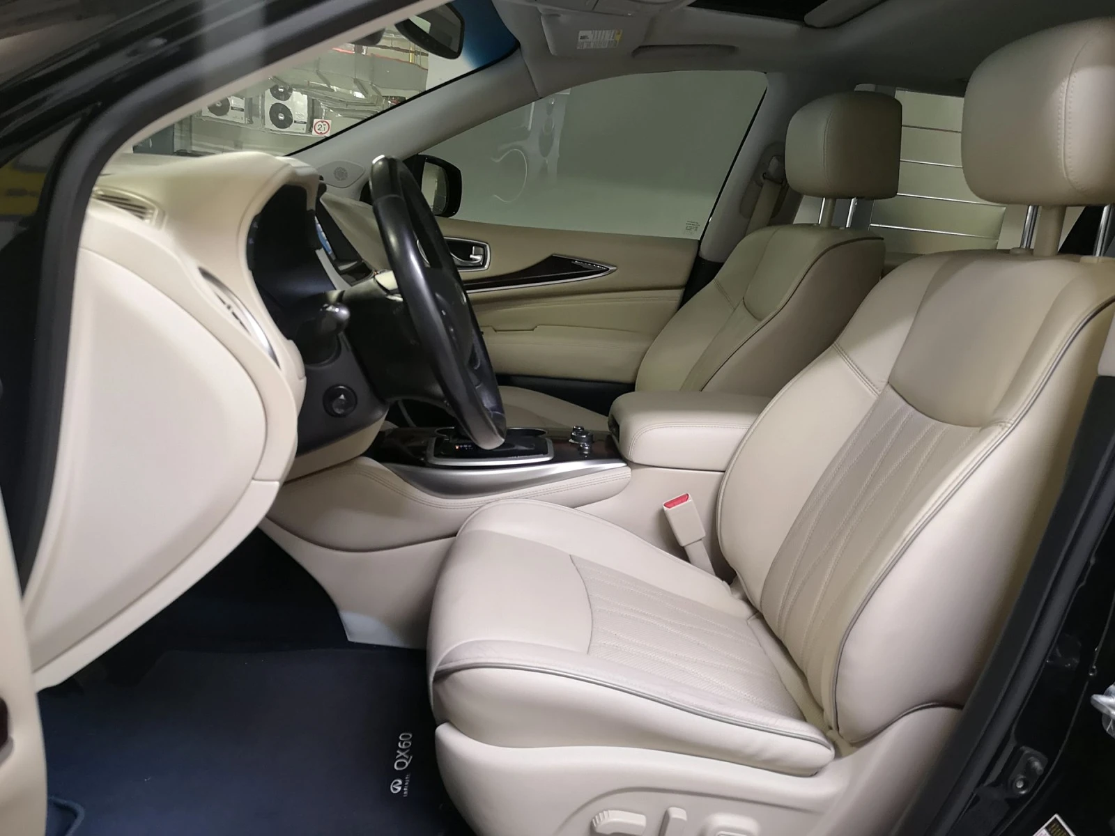 Infiniti QX60 | Mobile.bg   15