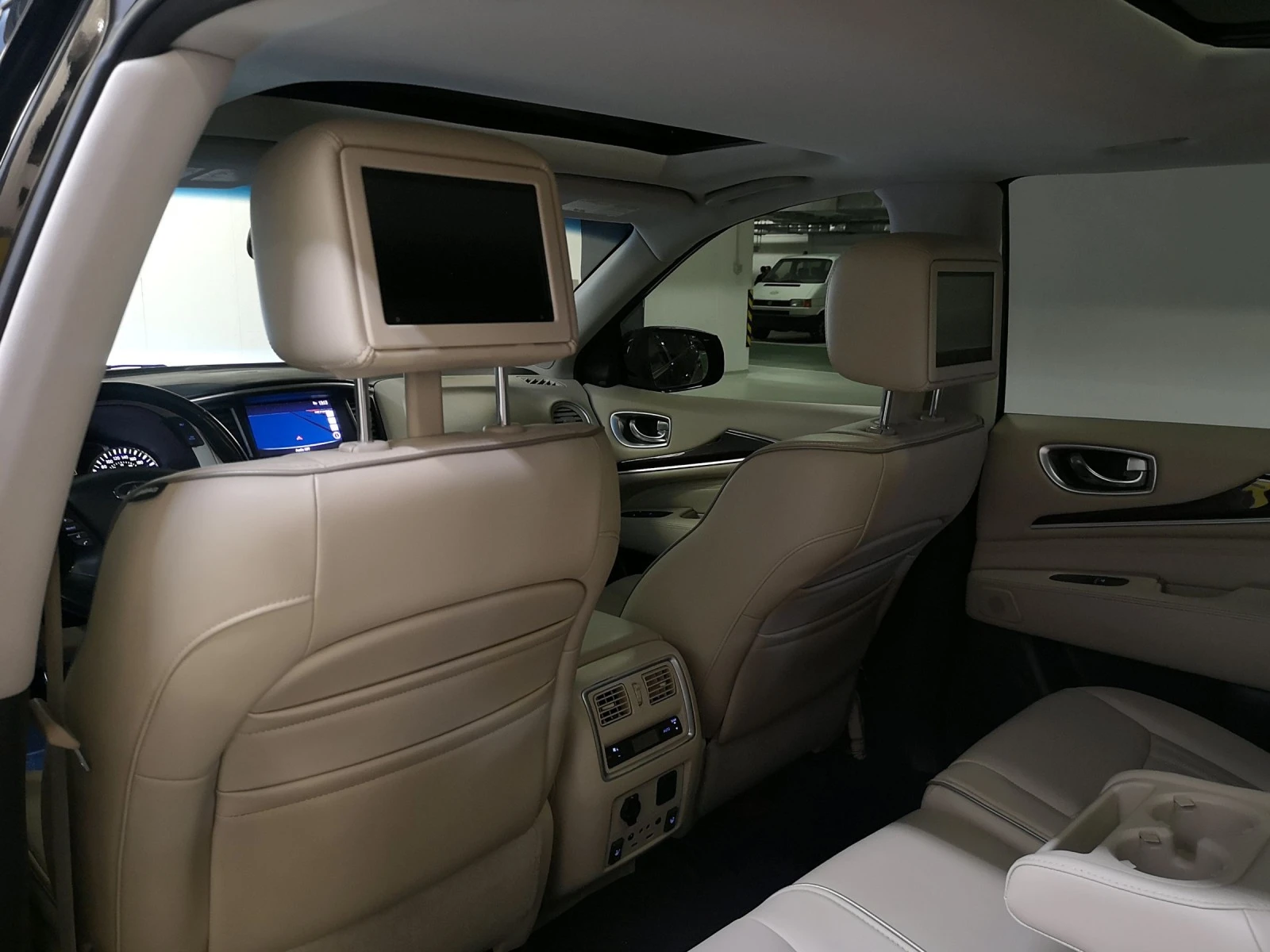 Infiniti QX60 | Mobile.bg   13