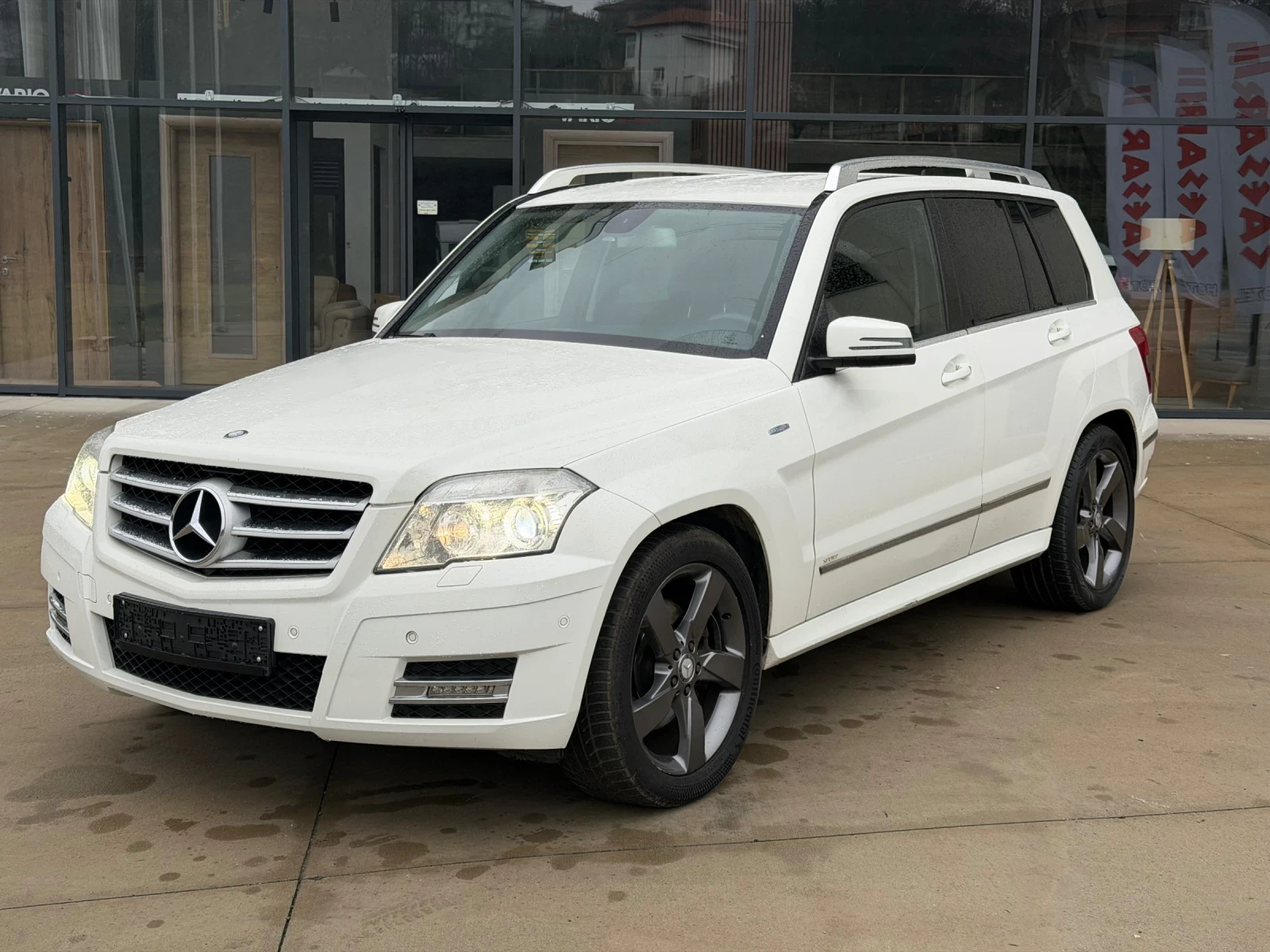 Mercedes-Benz GLK  - изображение 2