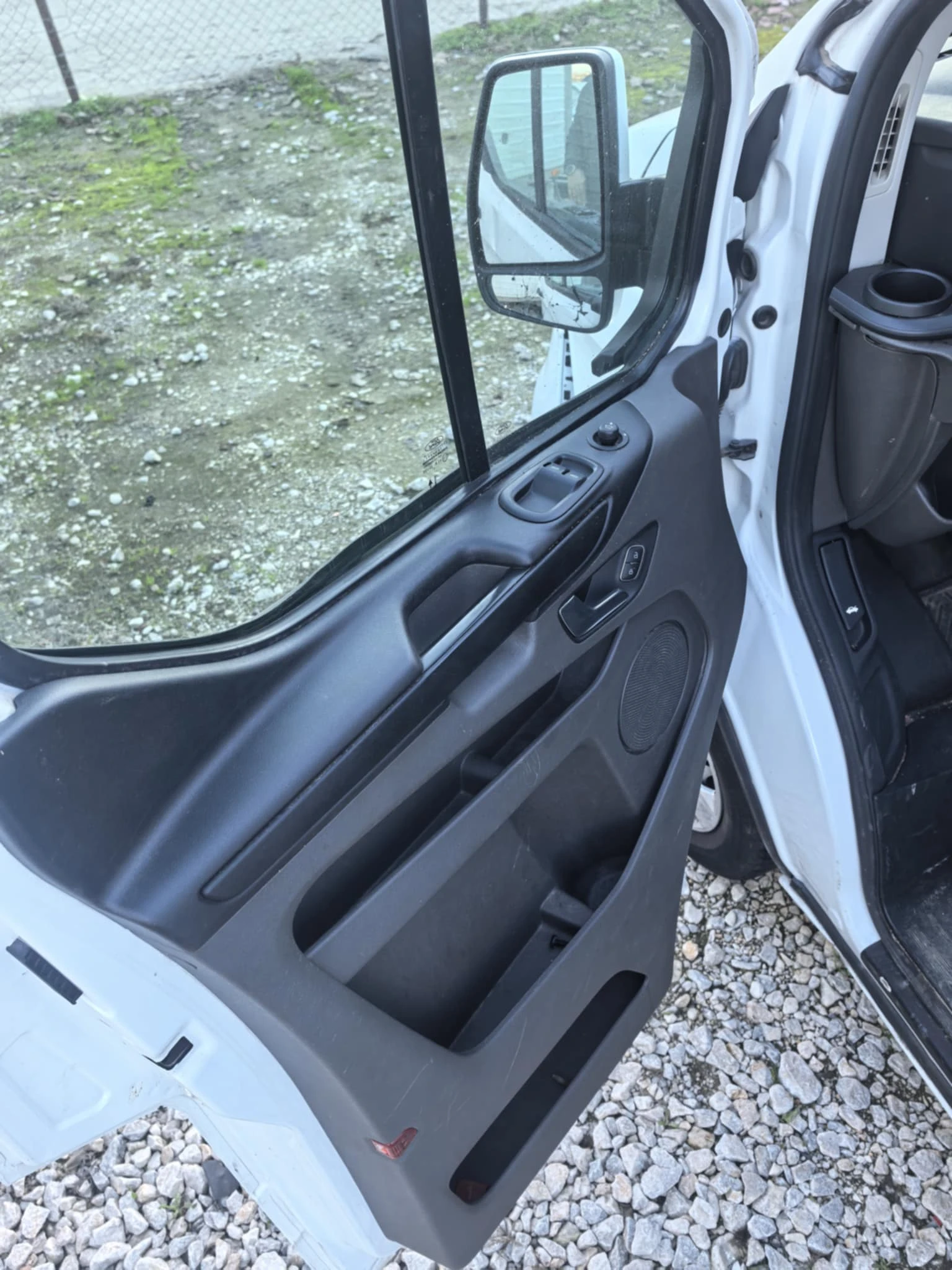 Ford Transit Custom  2.0 tdci | Mobile.bg � ����������� 10