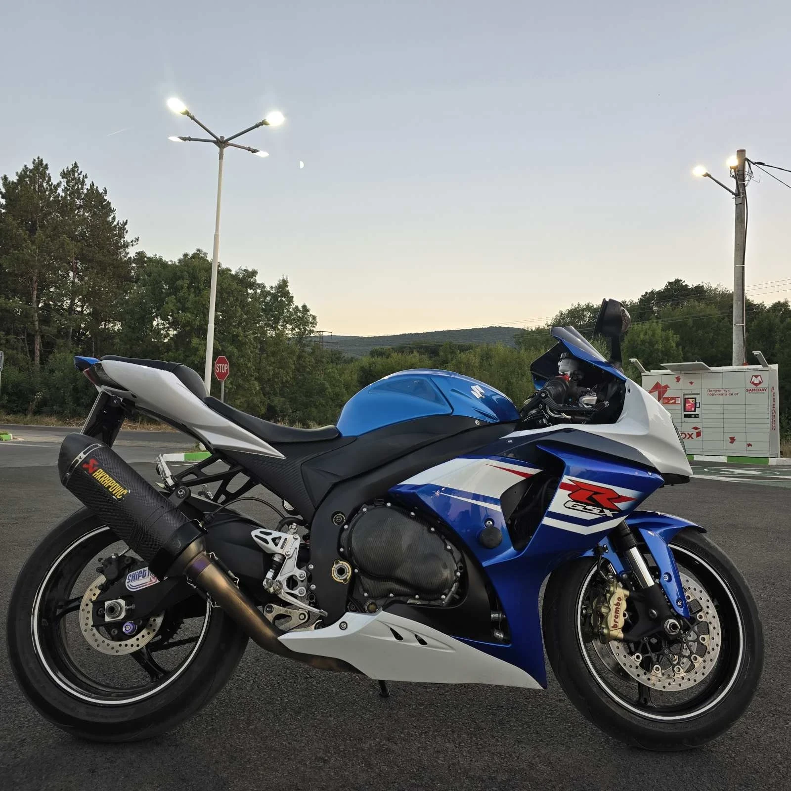 Suzuki Gsr 1000