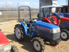 Трактор Kubota СКАЙТРАК, снимка 1