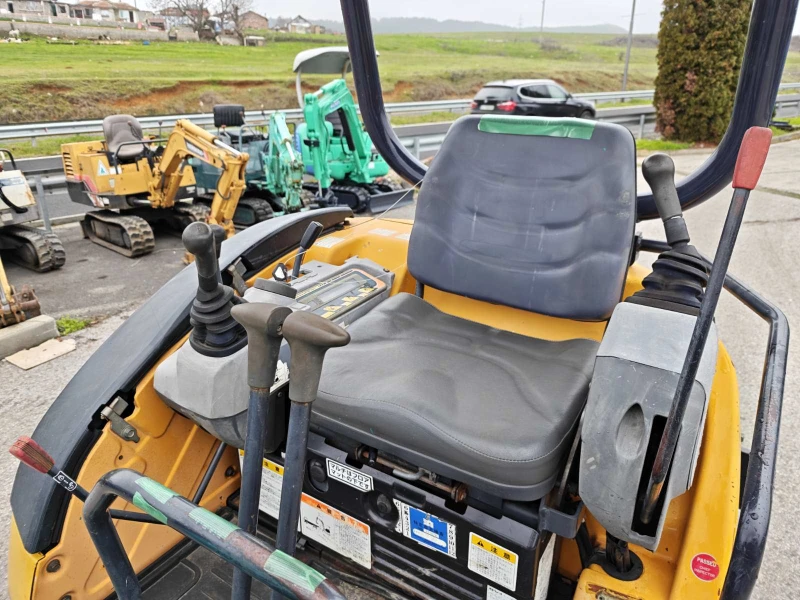 Багер Kubota 2015  ПЕРФЕКТЕН, снимка 11 - Индустриална техника - 52882429