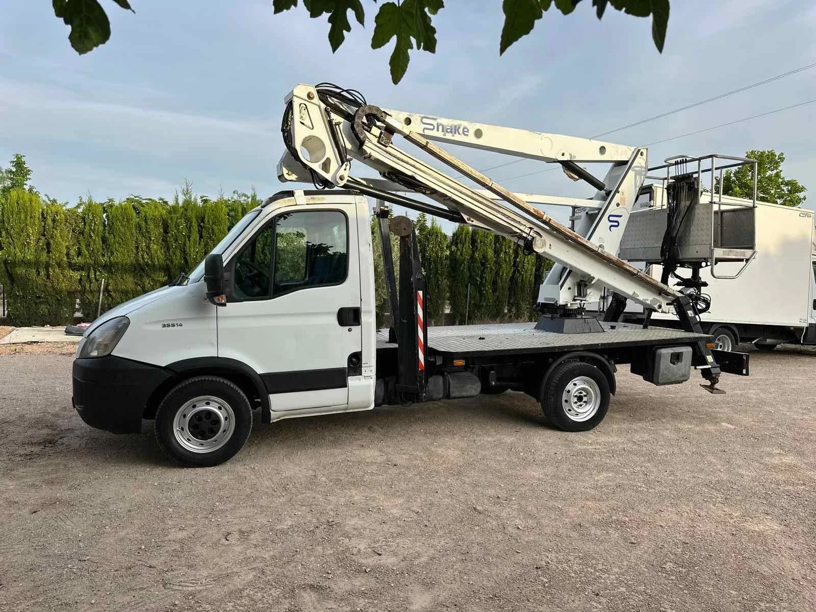 Автовишка Iveco 35С14 - изображение 3