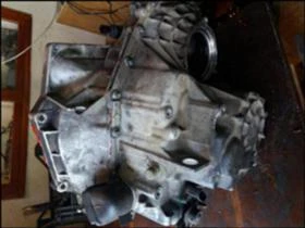 Трансмисия за Opel Vivaro, снимка 1