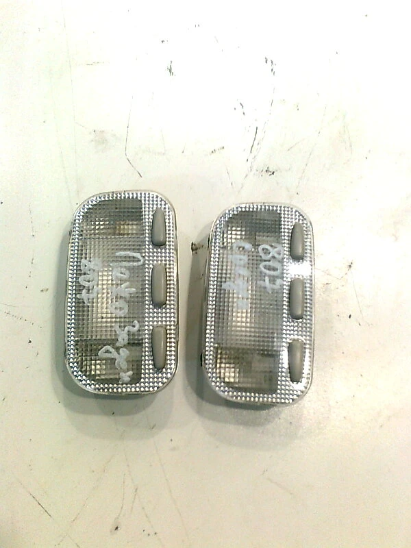 заден плафон за Пежо 807 