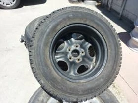 Гуми с джанти Michelin 195/80R15, снимка 2