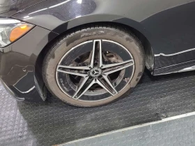 Mercedes-Benz C 300 AMG Line * Multibeam * CARFAX * От Mercedes * , снимка 15