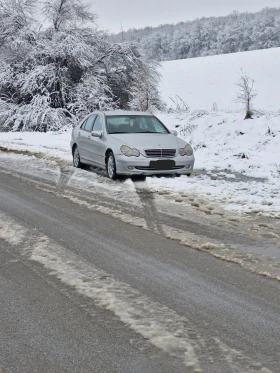  Mercedes-Benz C 220