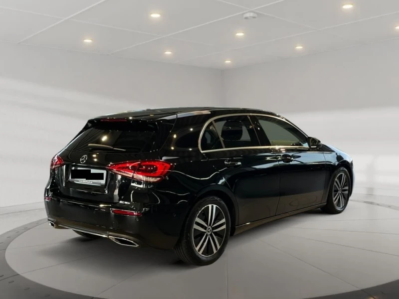 Mercedes-Benz A 200 d Progressive, снимка 4 - Автомобили и джипове - 33754259