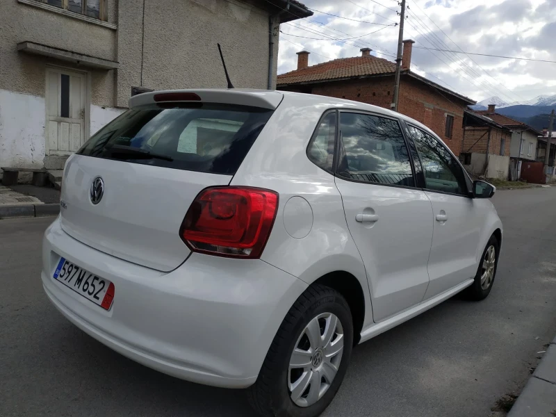 VW Polo, снимка 4 - Автомобили и джипове - 47139246