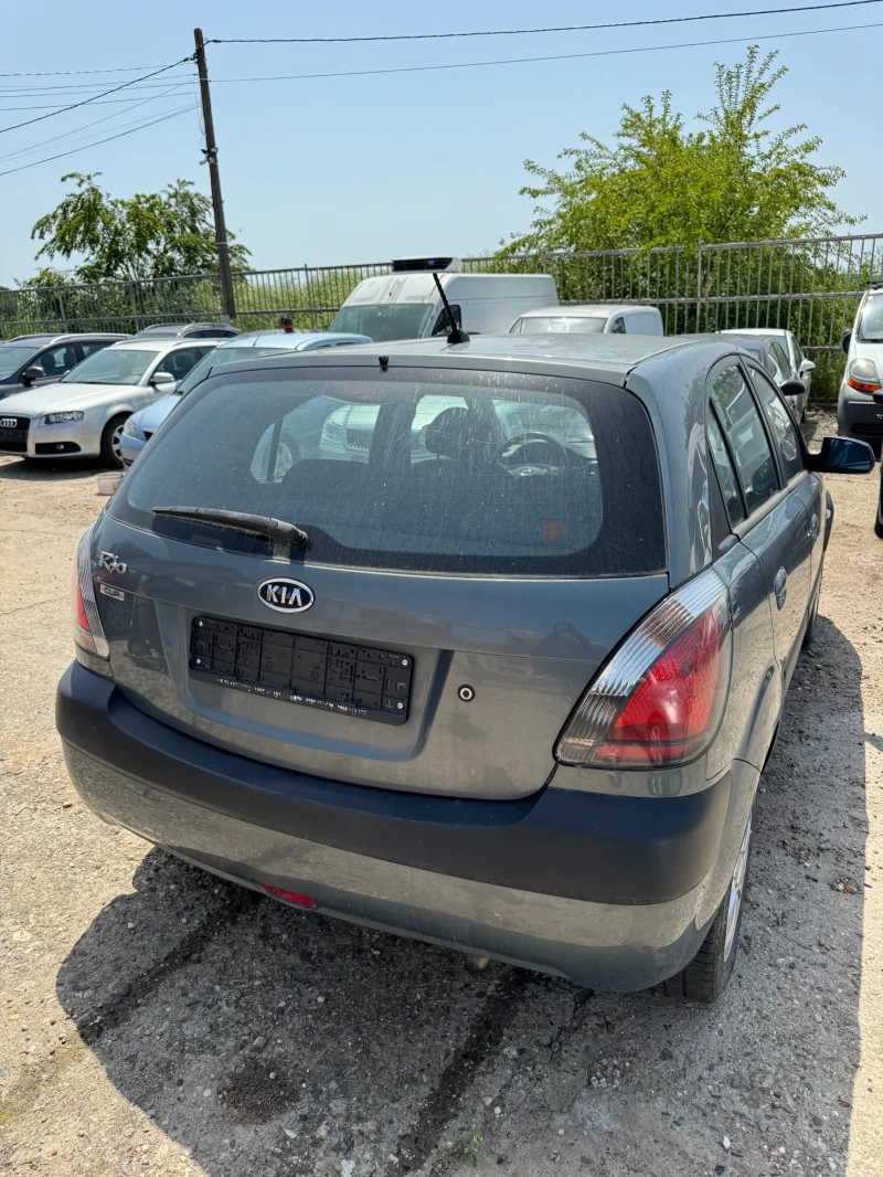 Kia Rio 1.4 BENZIN AUSTRIA, снимка 5 - Автомобили и джипове - 48601476