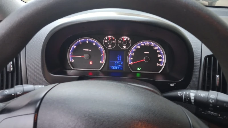 Hyundai I30 1.4, снимка 8 - Автомобили и джипове - 52772452