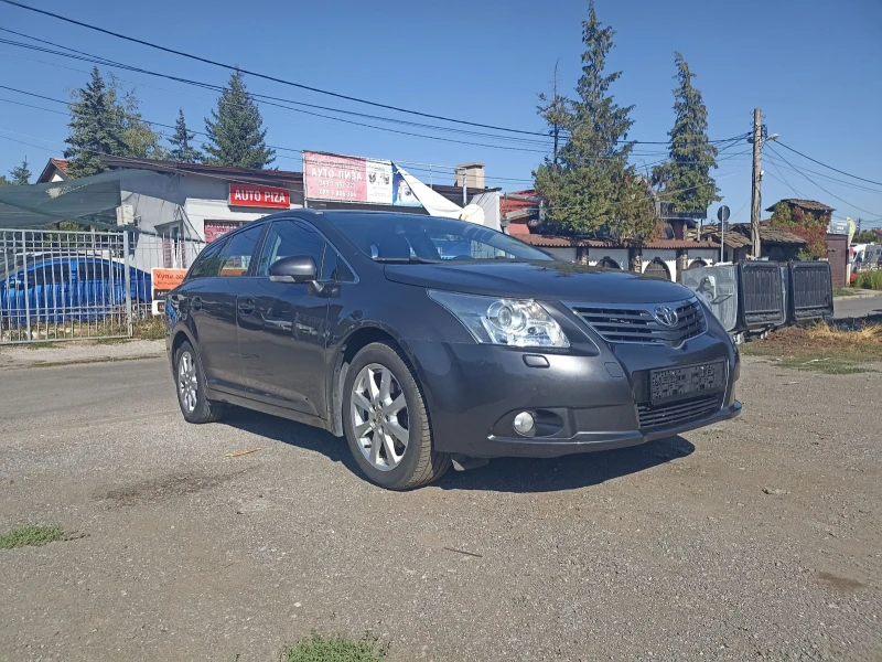 Toyota Avensis 1.8i VVT-i, снимка 4 - Автомобили и джипове - 52412456