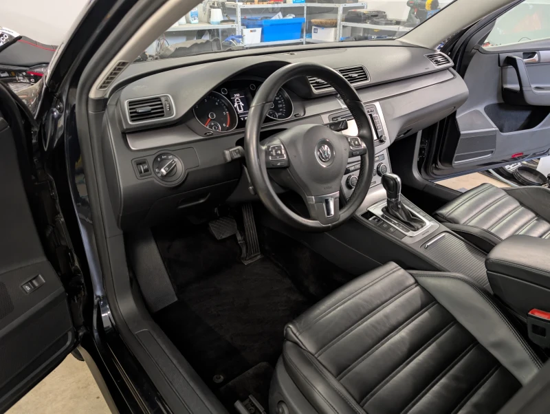 VW Passat R-line 2.0tdi 177hp 4х4 R-line, снимка 4 - Автомобили и джипове - 52247289