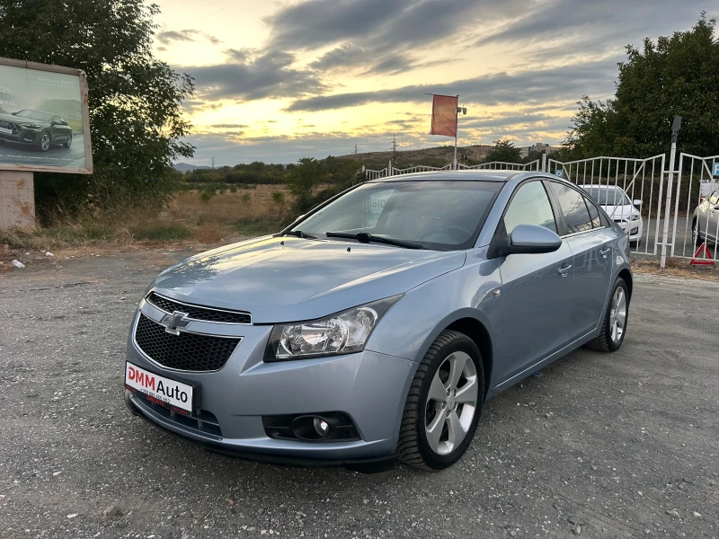 Chevrolet Cruze 1.8i - 140 кс / АВТОМАТИК / НАВИ / РЕАЛНИ 98 000км