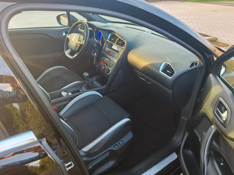 Citroen DS4 1.6HDI 112kc , снимка 8 - Автомобили и джипове - 52556405