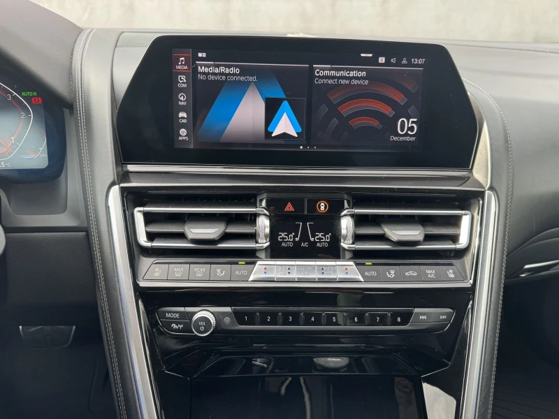 BMW 840 d xDrive CARBON, снимка 15 - Автомобили и джипове - 52662425