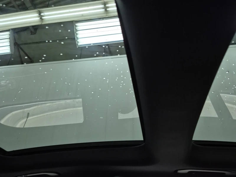 Mercedes-Benz C 400 * * CARFAX * * АВТО КРЕДИТ * * , снимка 14 - Автомобили и джипове - 53014164