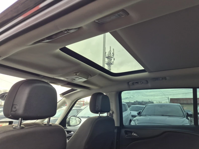 Opel Zafira 1.6i-7 МЕСТА-ПАНОРАМА-PARK ASSIST-ПОДГРЕВ-FULL, снимка 14 - Автомобили и джипове - 53279795