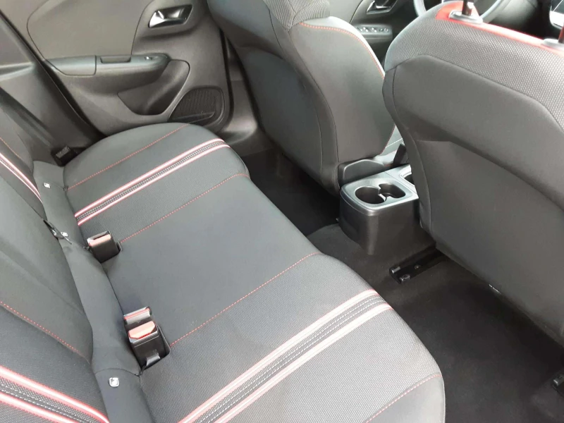 Opel Corsa 1.2 I, снимка 9 - Автомобили и джипове - 53429522