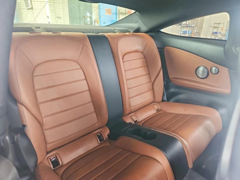 Mercedes-Benz C 300 4MATIC, снимка 10 - Автомобили и джипове - 53531683