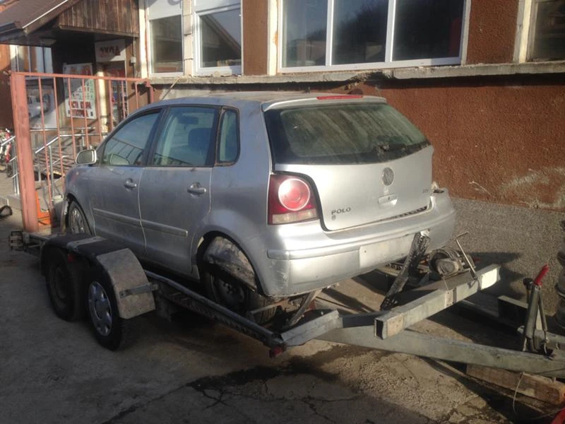 VW Polo 1.4 TDI, снимка 2 - Автомобили и джипове - 43182232