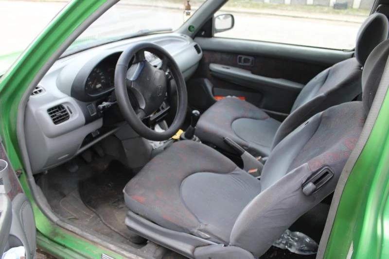 Nissan Micra, снимка 8 - Автомобили и джипове - 46655150