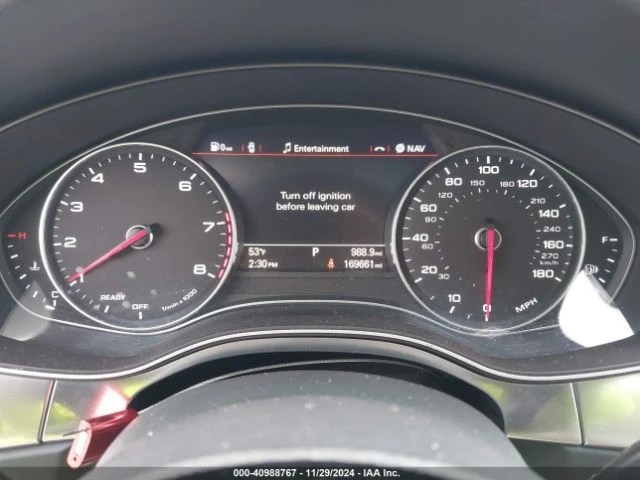 Audi A6 PREMIUM* PLUS* ДИСТРОНИК* КАМЕРИ* LANE* ASSIST* ПО, снимка 10 - Автомобили и джипове - 48466389