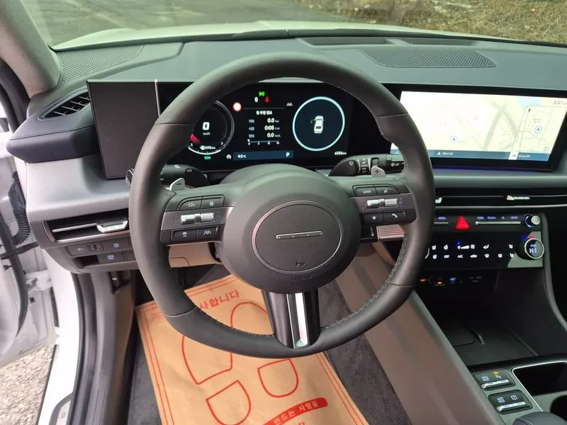 Hyundai Sonata 1.6 Turbo Exclusive, снимка 17 - Автомобили и джипове - 55886108