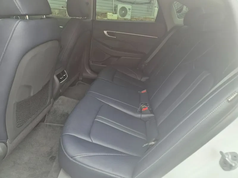 Hyundai Sonata 1.6 Turbo Exclusive, снимка 11 - Автомобили и джипове - 55886108