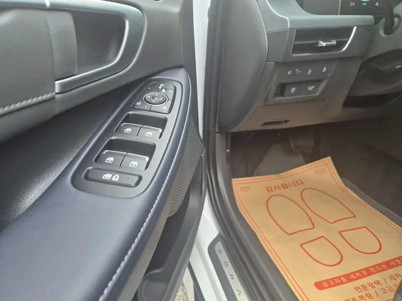 Hyundai Sonata 1.6 Turbo Exclusive, снимка 14 - Автомобили и джипове - 55886108