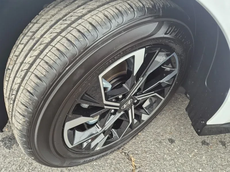 Hyundai Sonata 1.6 Turbo Exclusive, снимка 5 - Автомобили и джипове - 55886108