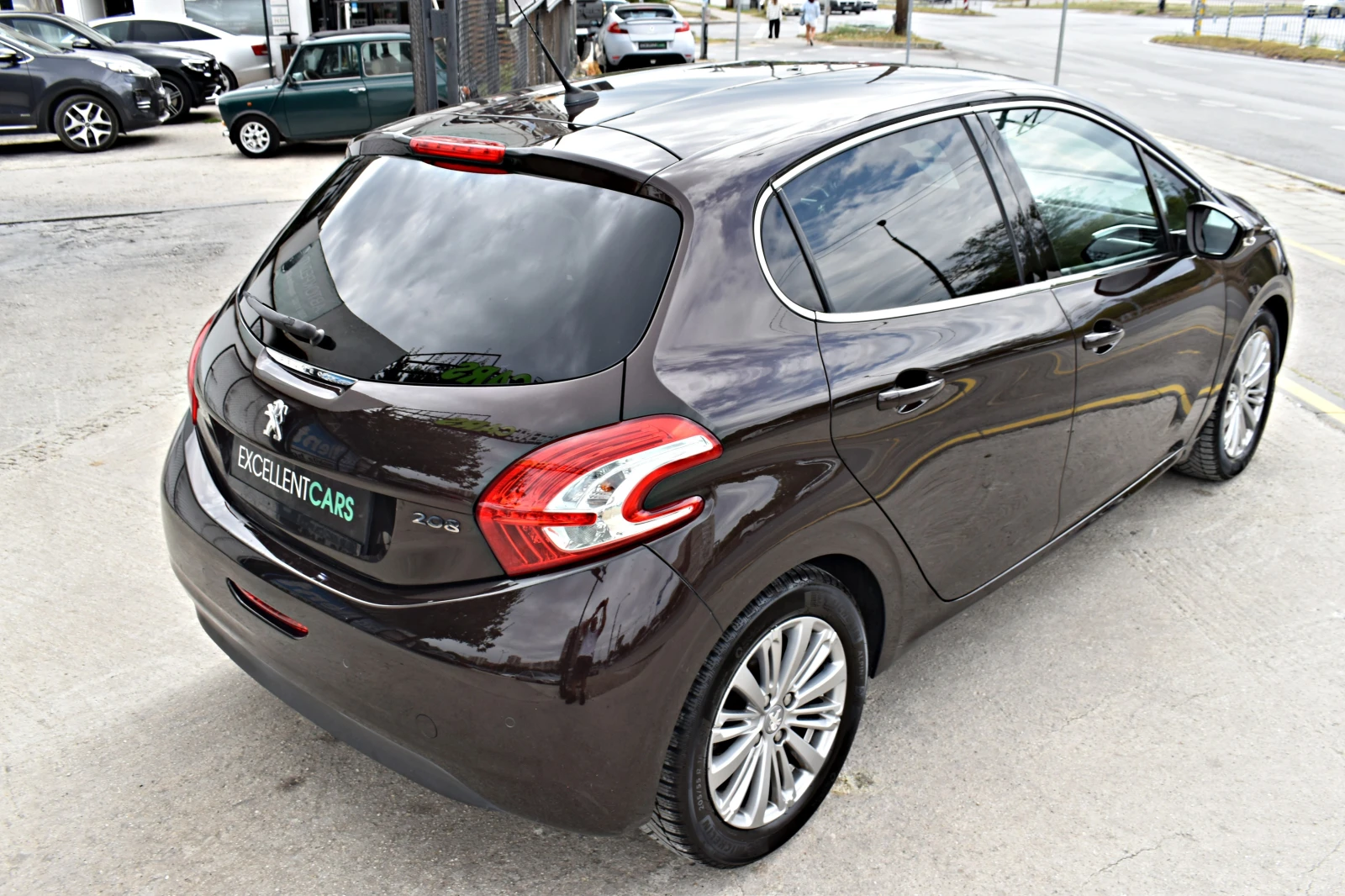 Peugeot 208 1.6* X-LINE* FULL - изображение 5