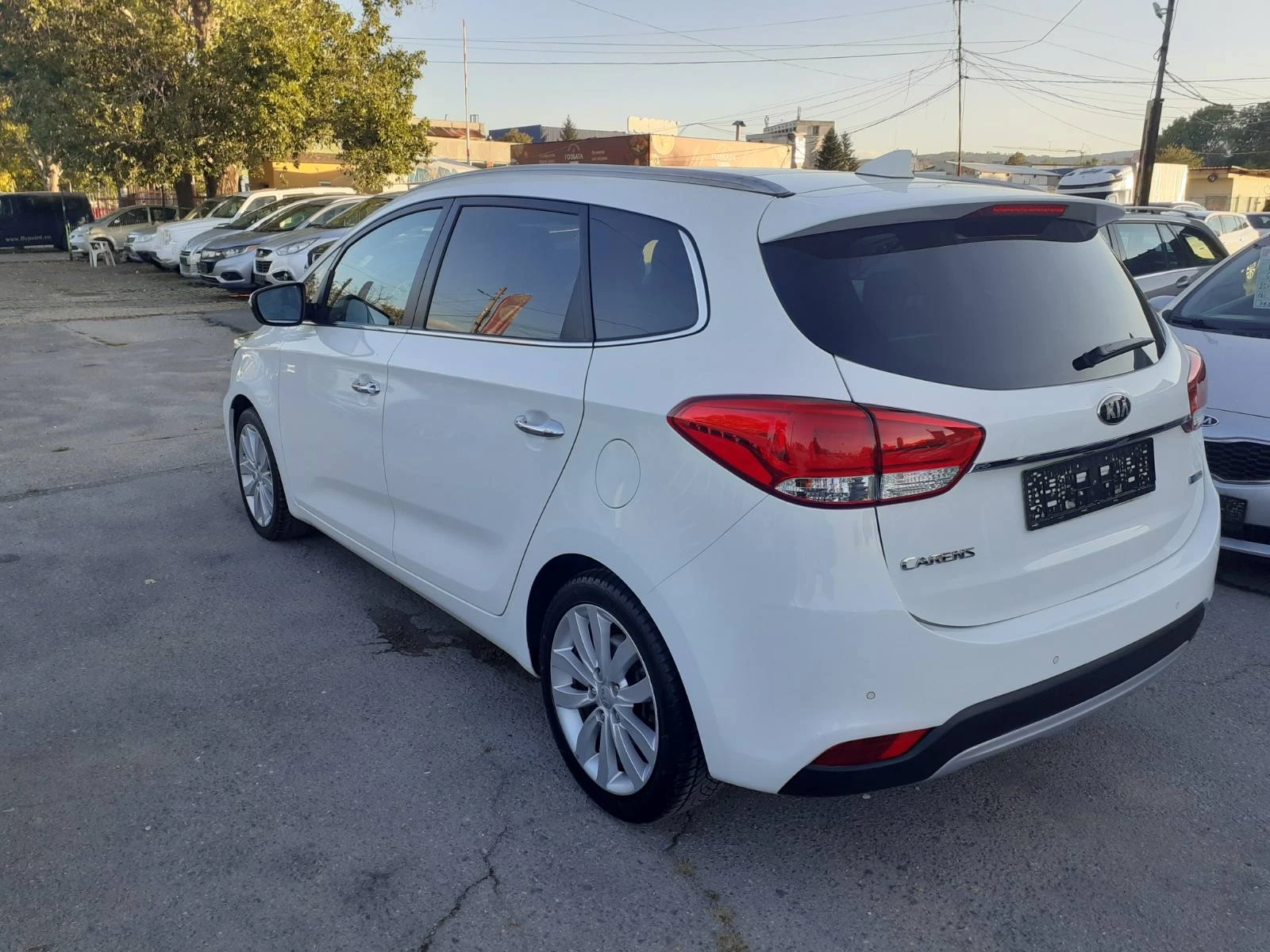 Kia Carens 1, 7 CRDI EVRO 6B.DVD TV PANORAMA KAMERA 6KC.  - изображение 3