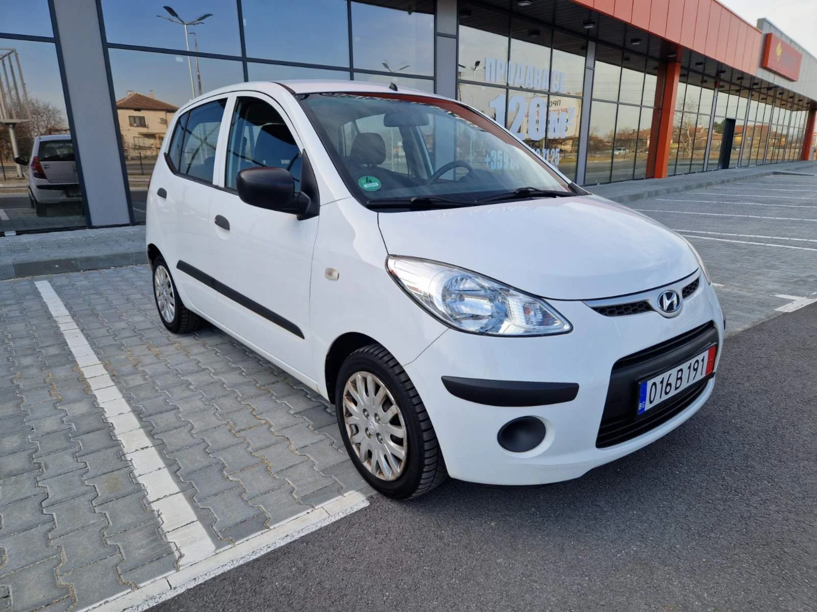 Hyundai I10 1.1 четири цилиндъра  | Mobile.bg — изображение 1