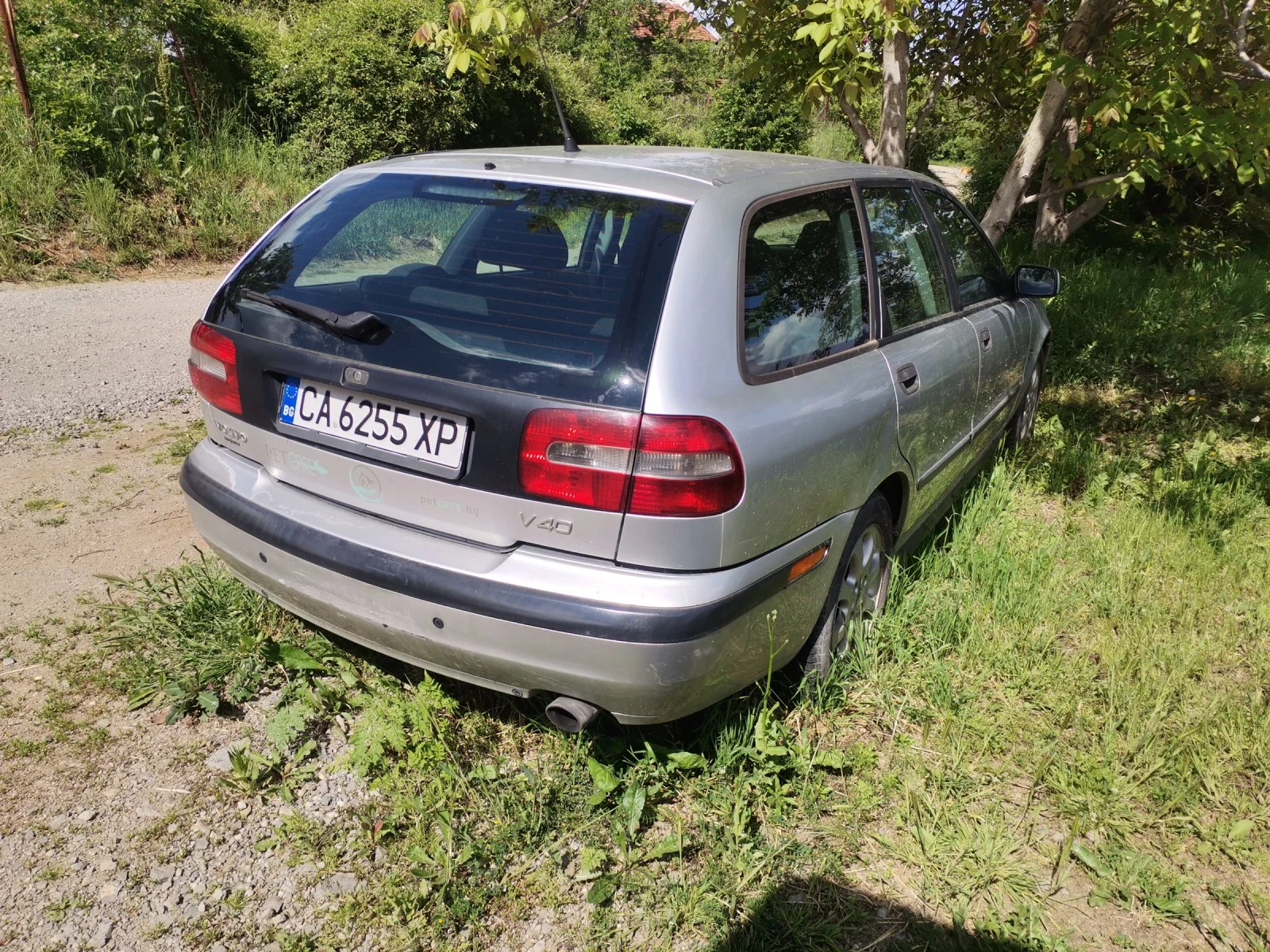 Volvo V40  - изображение 2