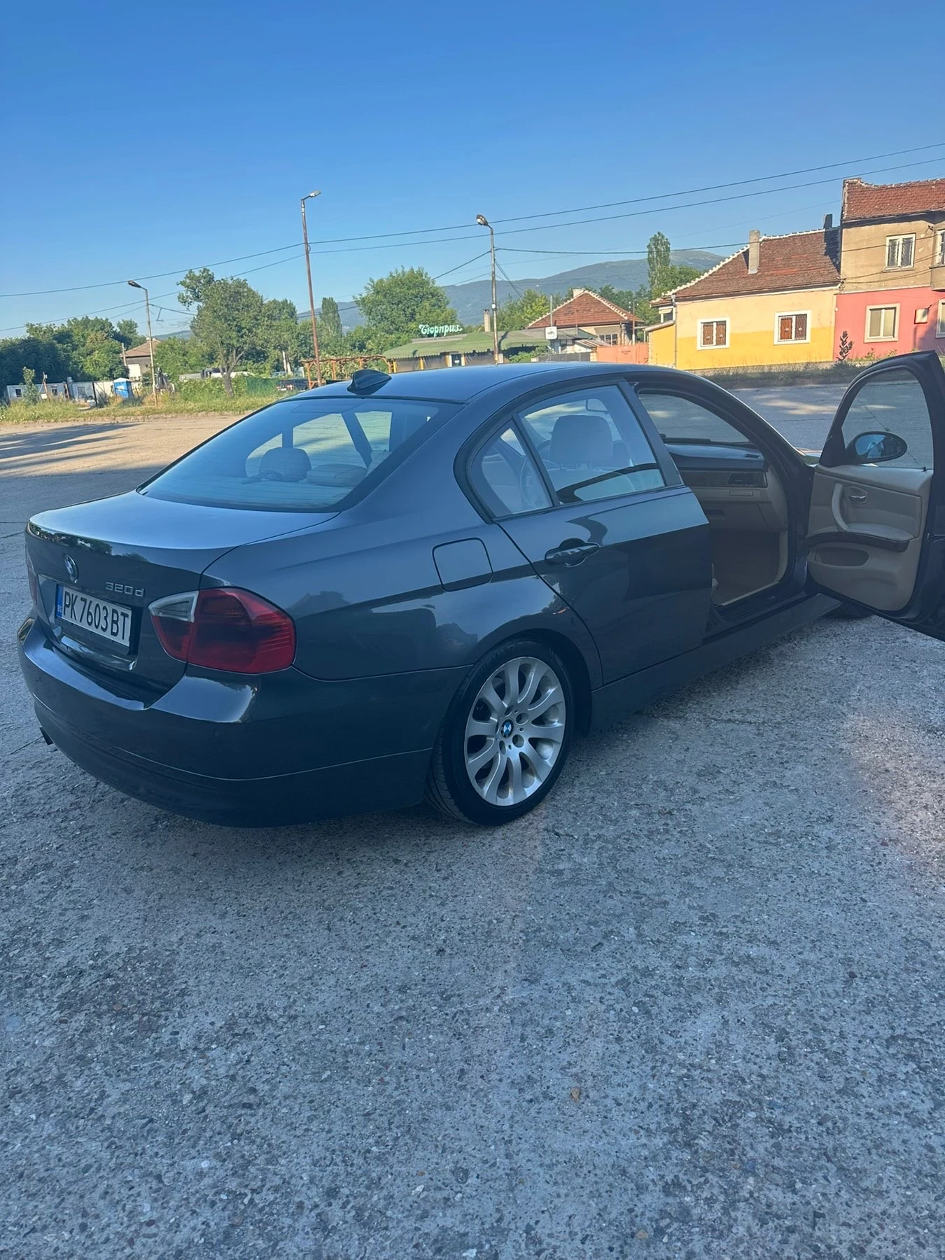 BMW 320 Navi / Кожен Салон  - изображение 7
