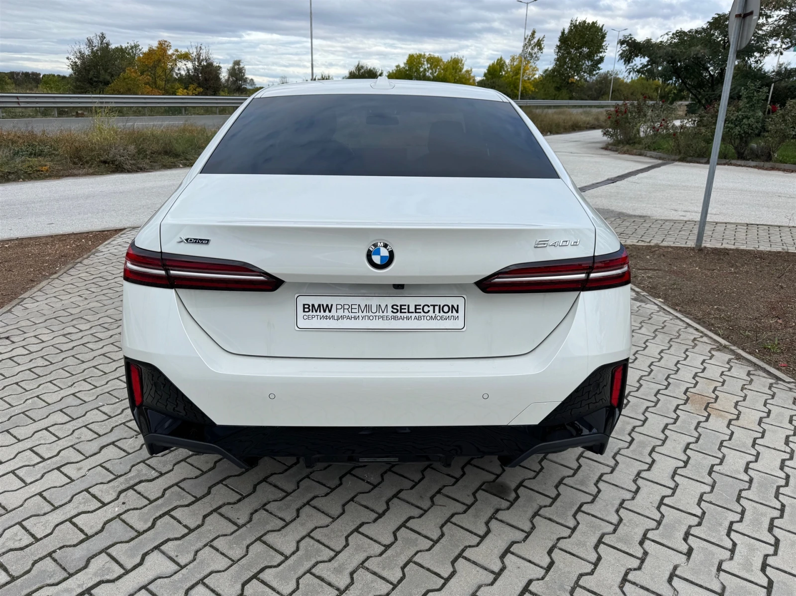 BMW 540 xDrive - изображение 9