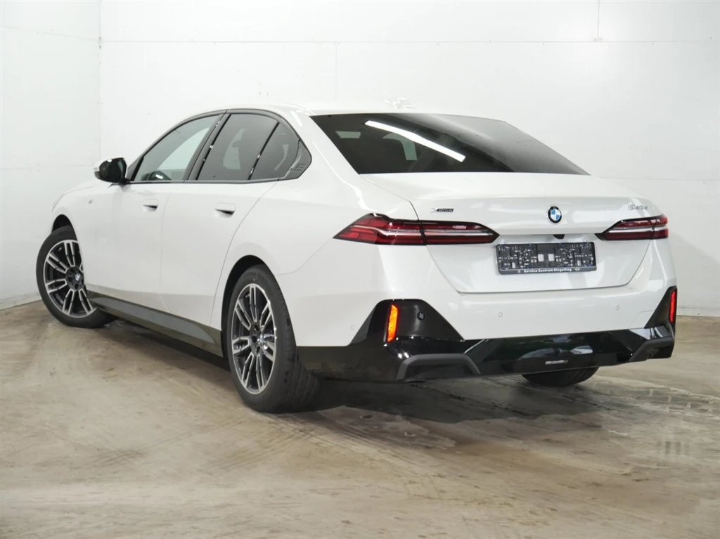 BMW 540 xDrive - изображение 8
