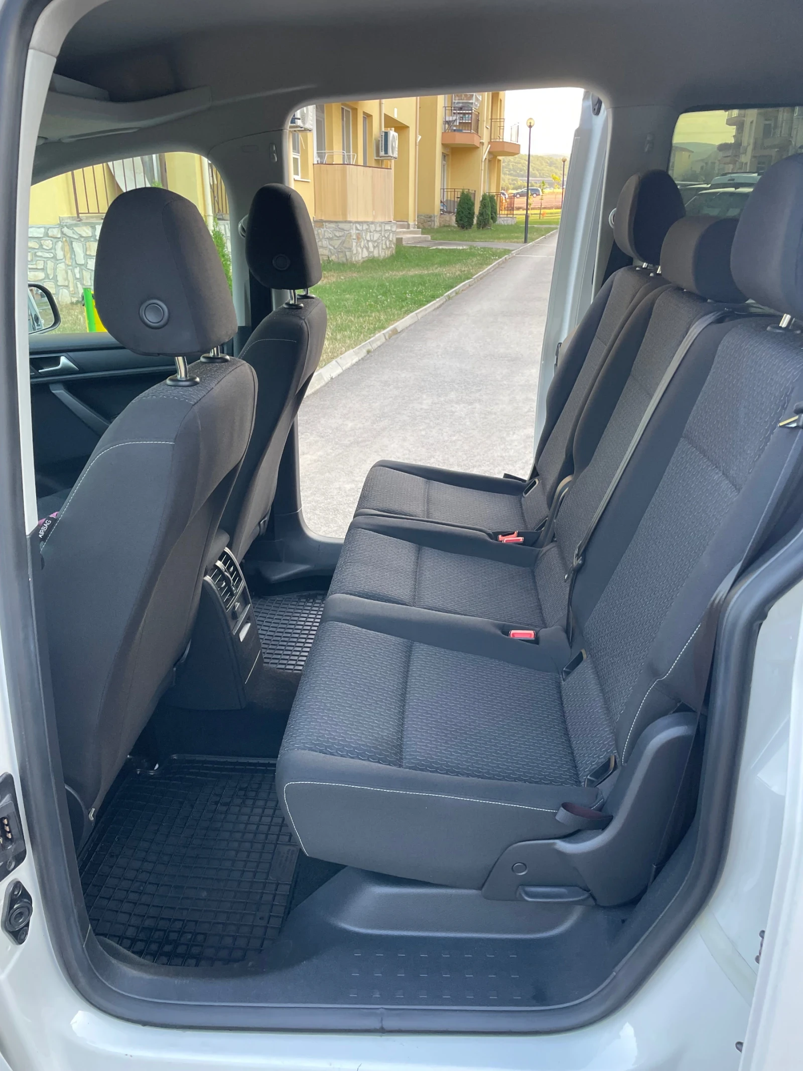 VW Caddy 2.0tdi Evro6 - изображение 10