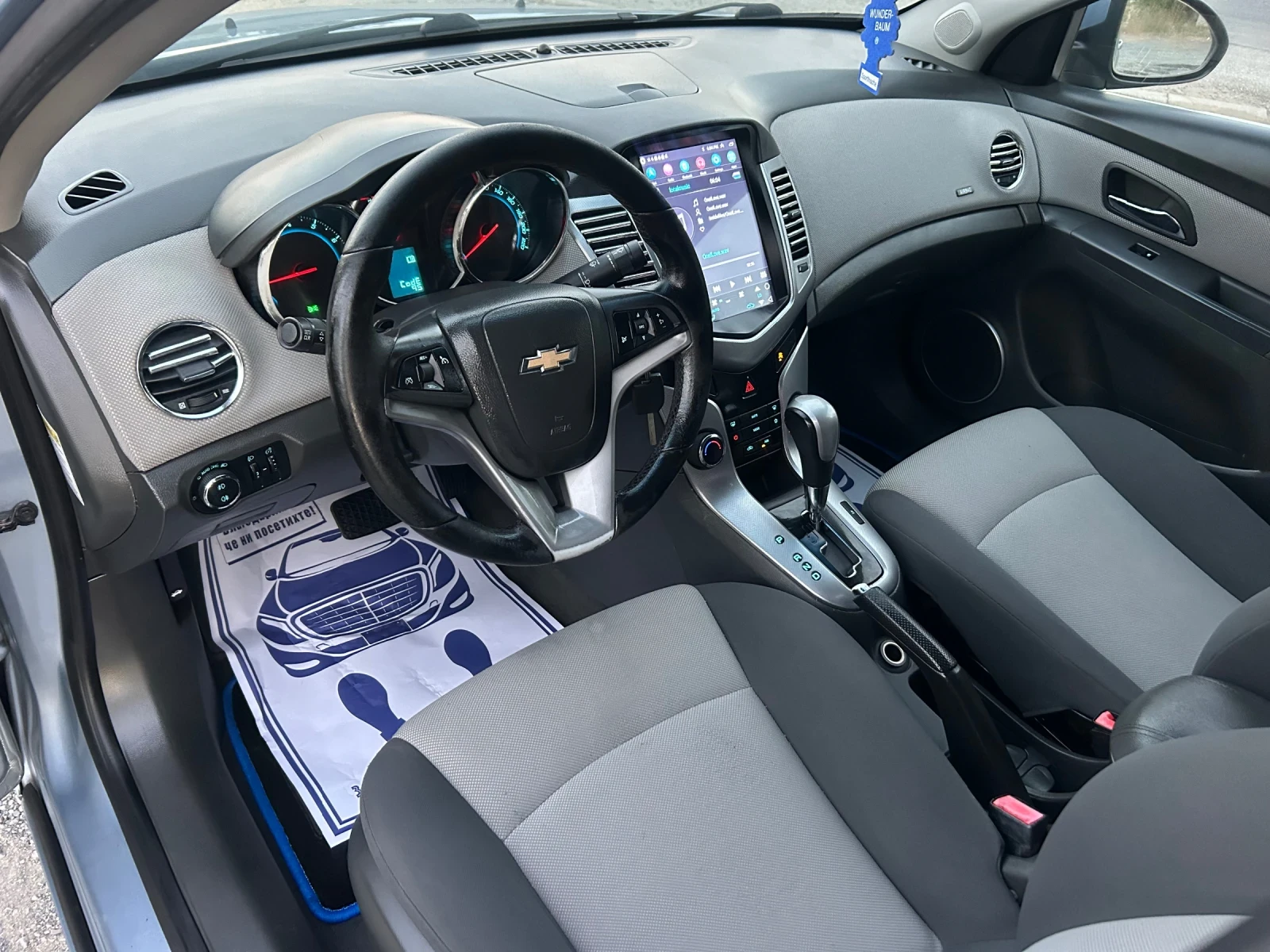 Chevrolet Cruze 1.8i - 140 кс / АВТОМАТИК / НАВИ / РЕАЛНИ 98 000км - изображение 7