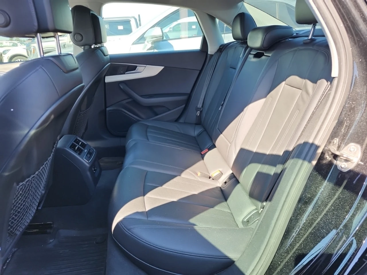 Audi A4 *  *    *   *  | Mobile.bg   10