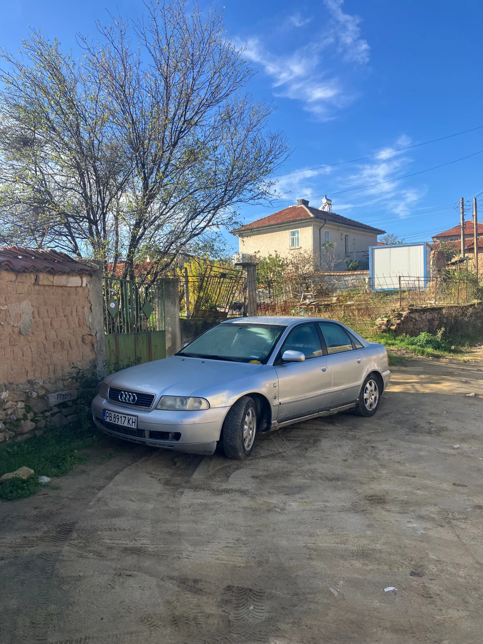 Audi A4 Б5 1.8  - изображение 2