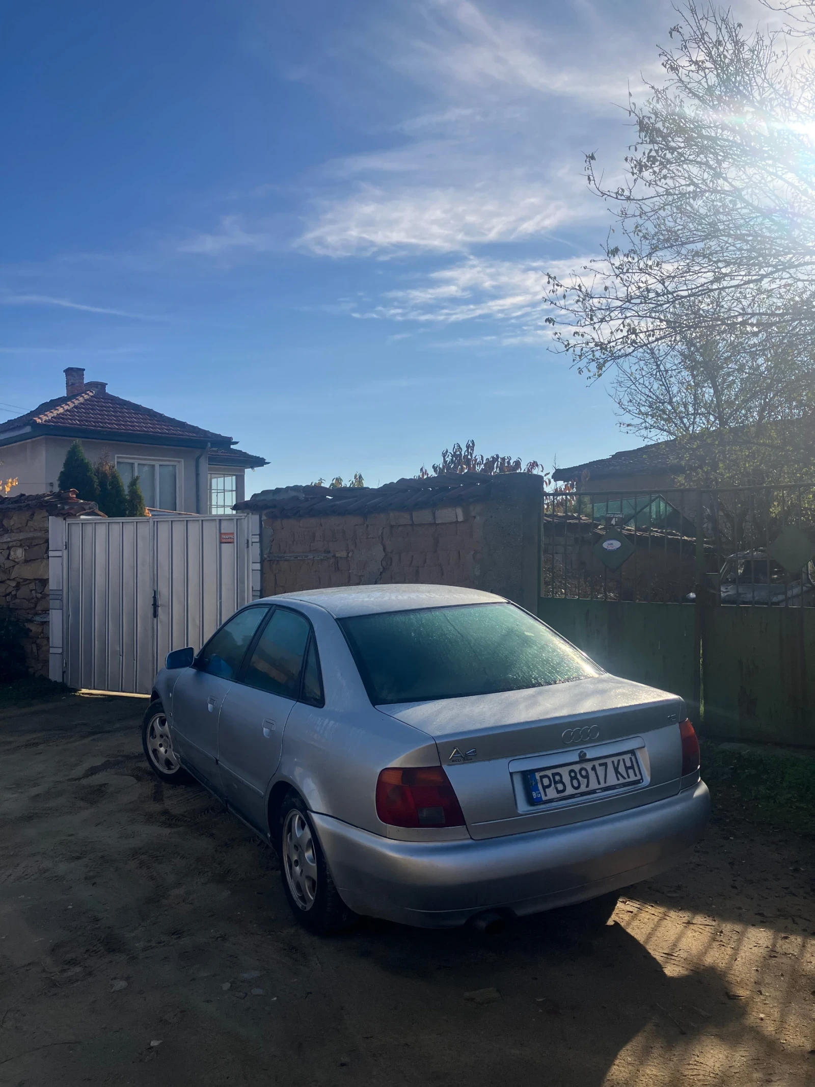 Audi A4 Б5 1.8  - изображение 5