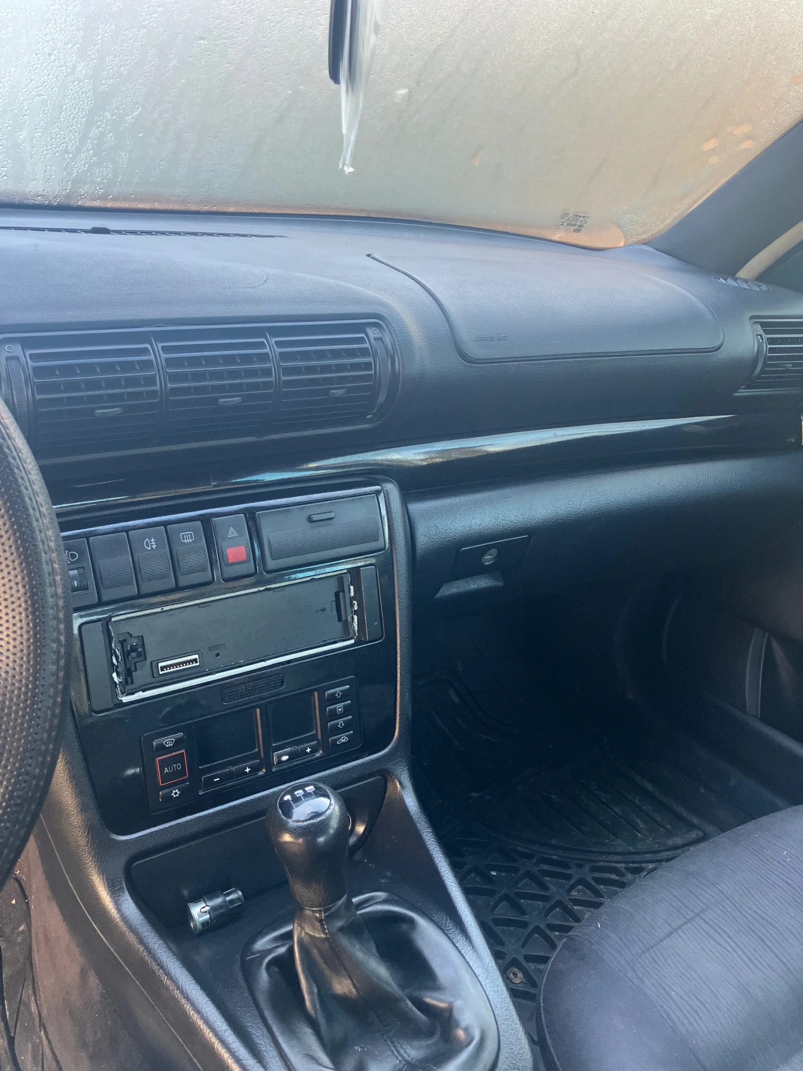 Audi A4 Б5 1.8  - изображение 9